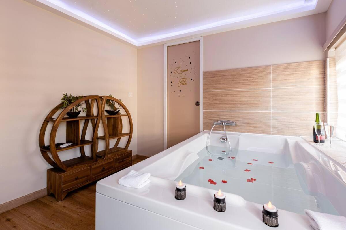 Studio Love Room Spa Baignoire Double La Ciotat Centre Port Exterior foto