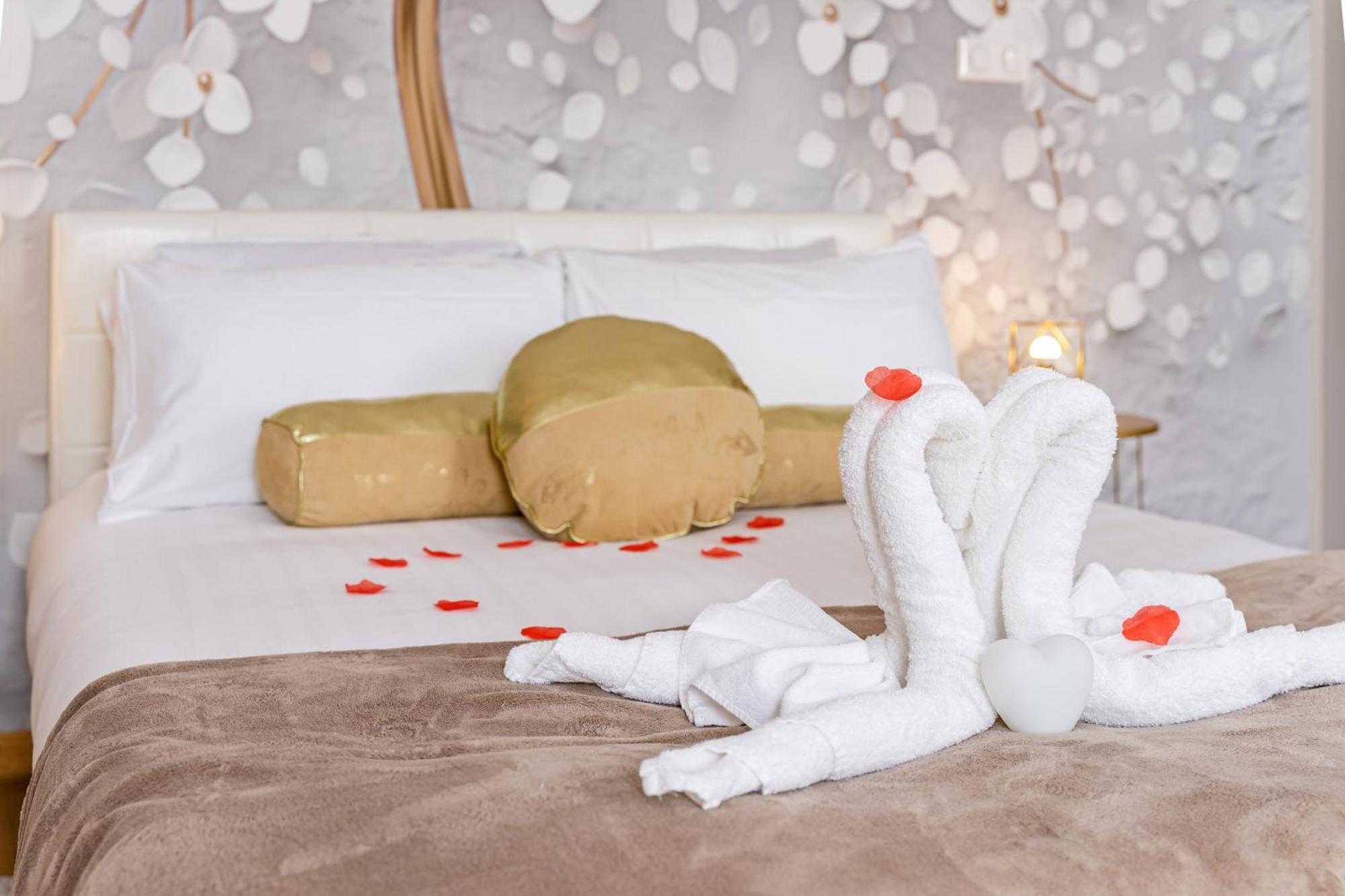 Studio Love Room Spa Baignoire Double La Ciotat Centre Port Exterior foto