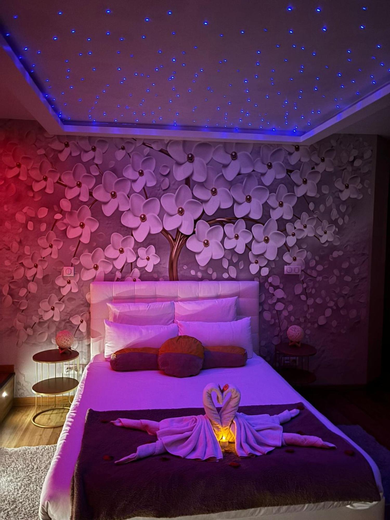 Studio Love Room Spa Baignoire Double La Ciotat Centre Port Exterior foto